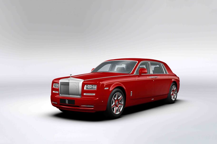 Il magnate del lusso Stephen Hung ha acquistato la pi grande flotta del mondo di Rolls-Royce Phantom, ordinando ben 30 modelli di Phantom a passo lungo personalizzati per il suo hotel Louis XIII a Macao